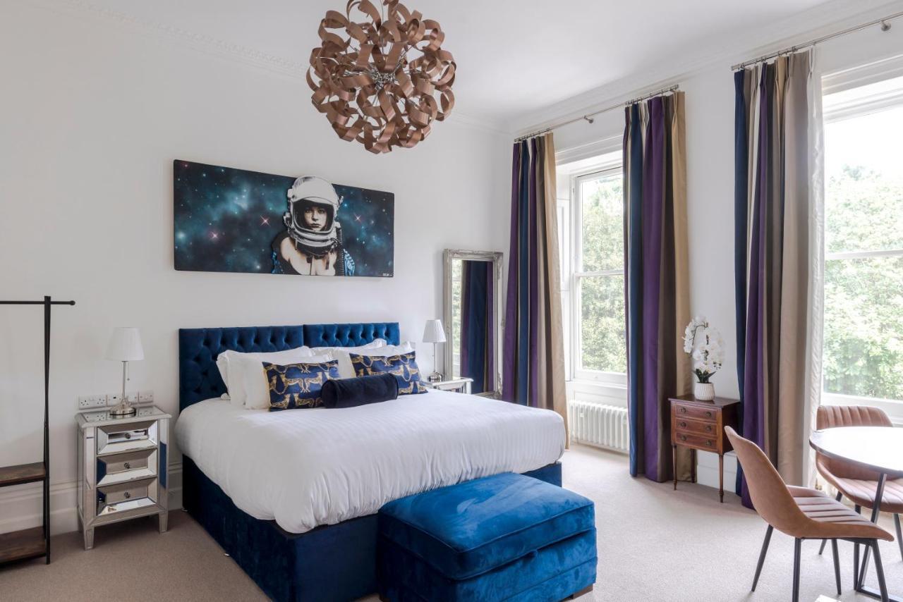 4 Berkeley Square I Your Apartment Бристоль Экстерьер фото